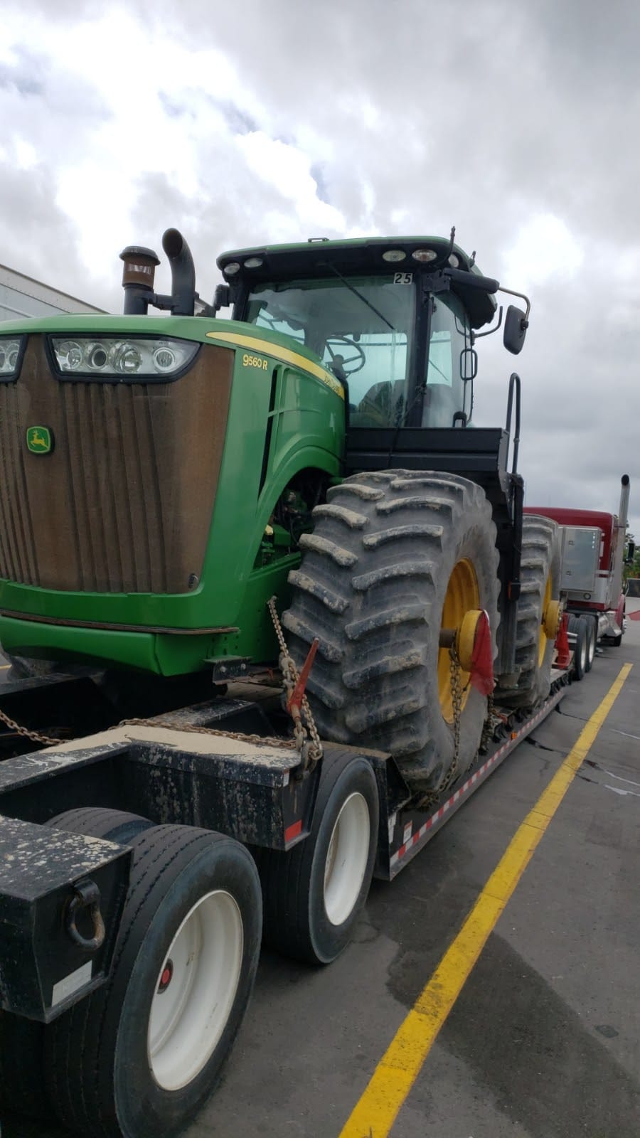 Transporting a John Deere 9560 Tractor on a lowboy trailer