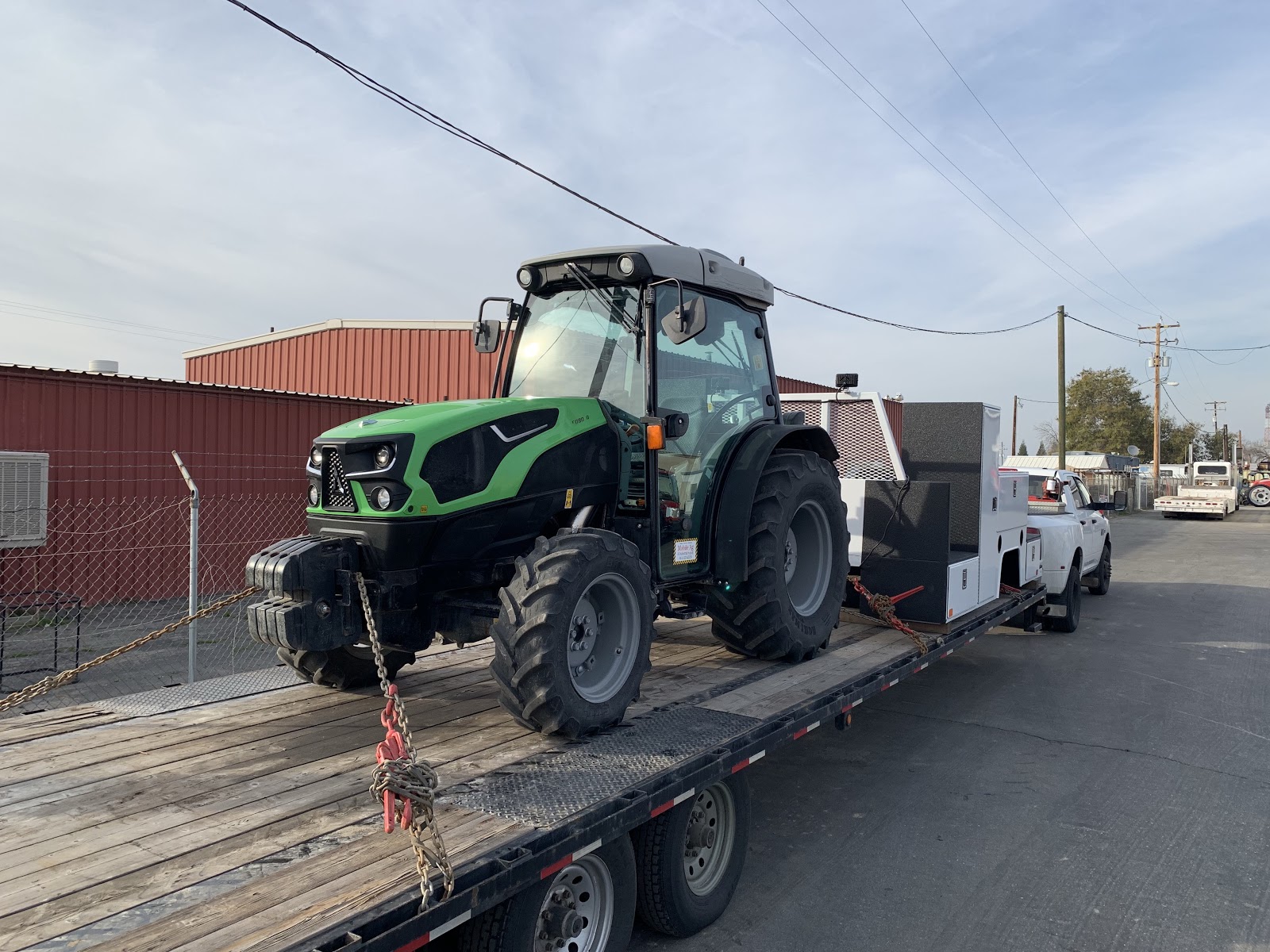 DF 5080 Tractor loaded for transport