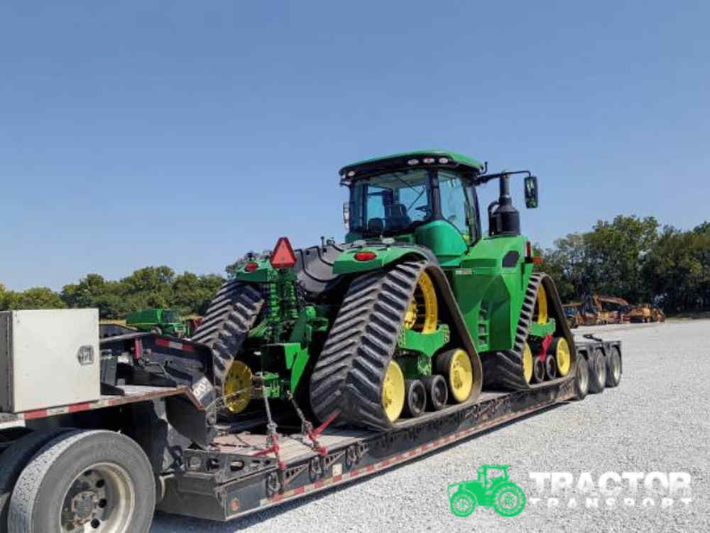 Transporting a 2020 John Deere 9470RX QuadTrack tractor in Chicago, IL