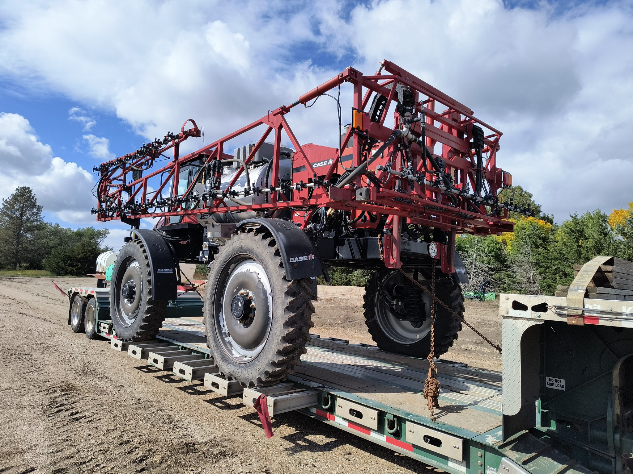 Transporting a sprayer