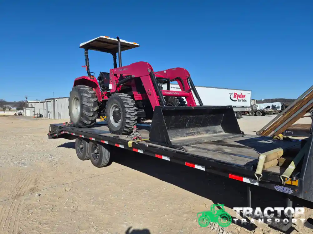 Farm machinery transport in El Paso, TX