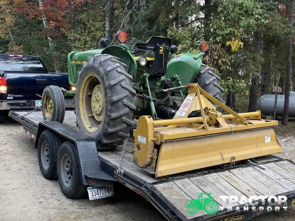 Transporting agricultural equipment through Memphis, TN