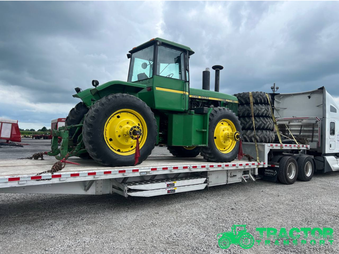 Shipping a John Deere 8640 tractor with duals.