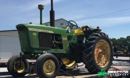 Transporting 1972 John Deere 3020 Tractor Across Texas